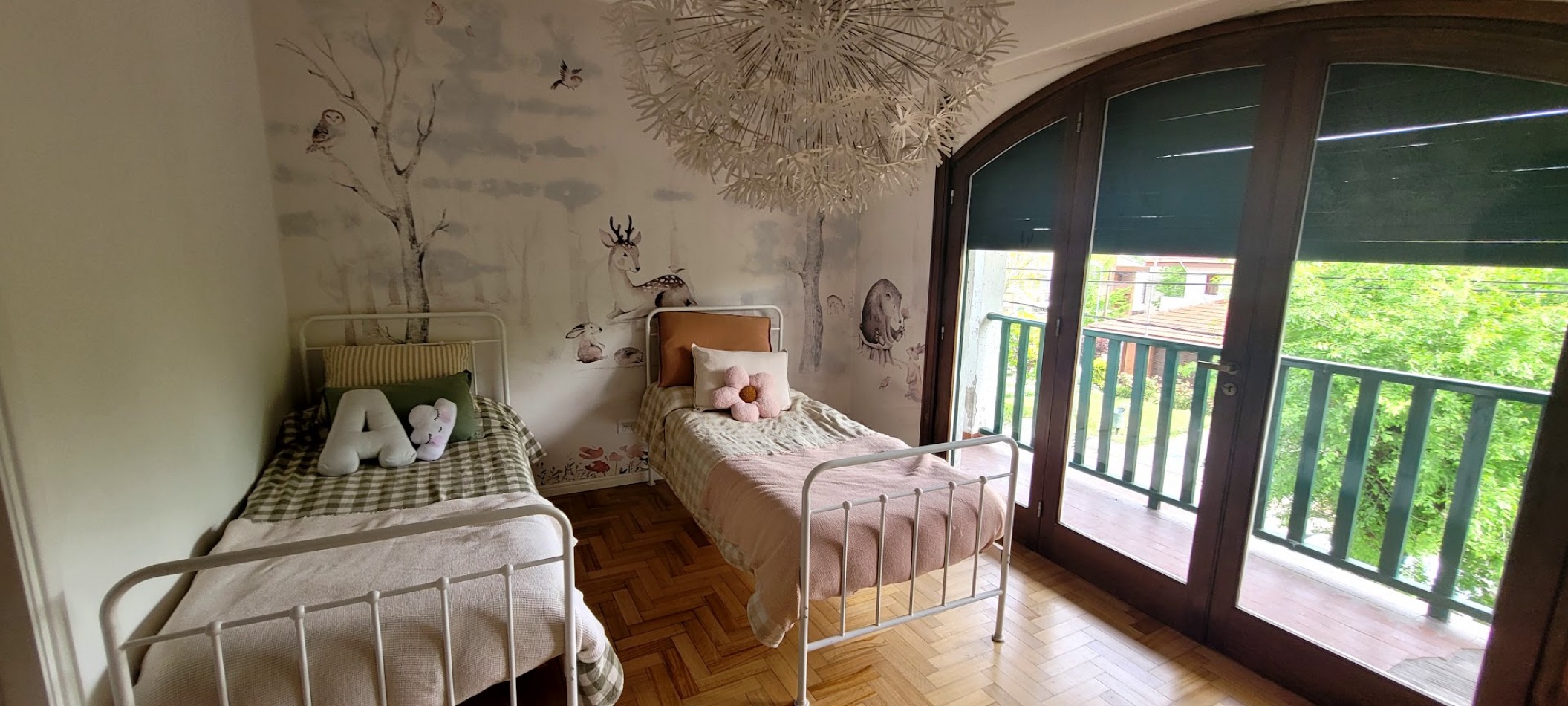 Venta exclusiva casa totalmente reciclada y lista para disfrutar, ubicado en uno de los barrios mas codiciados san carlos 