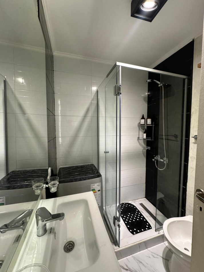 VENTA DE ENCANTADOR DEPARTAMENTO DE DOS AMBIENTES RECICLADO 